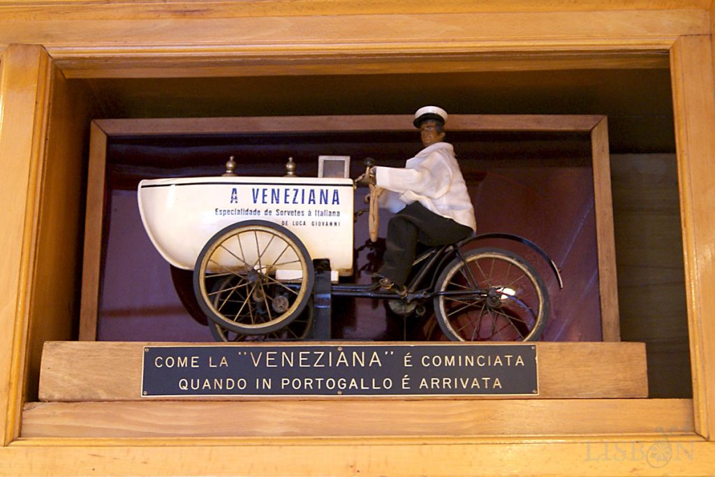 Depiction of an ice cream street vendor with a pedal-powered cart, which became the hallmark of the A Veneziana ice cream shop.