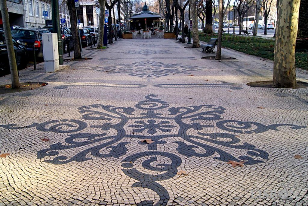 Portuguese Pavement: second section of the Avenida da Liberdade, 1900/08