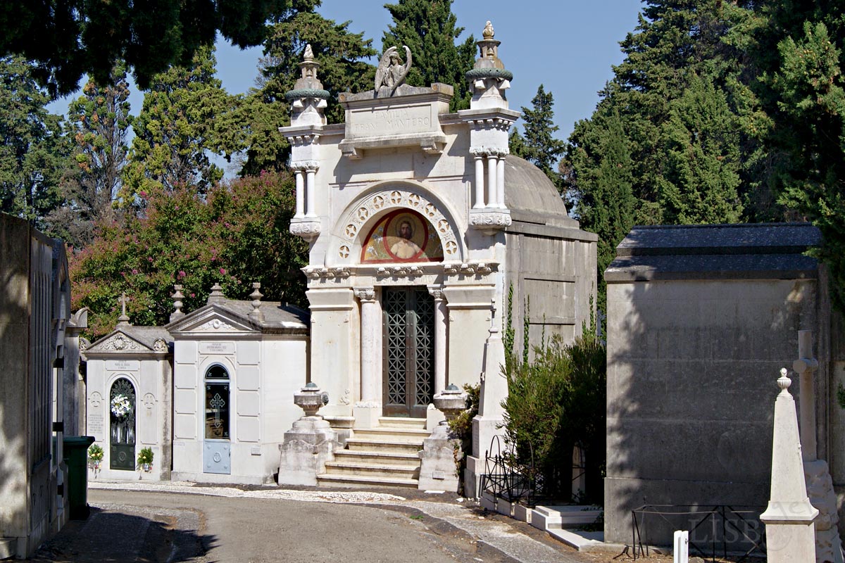 Jazigo da Família Franco Mantero, Cemitério dos Prazeres, Lisboa