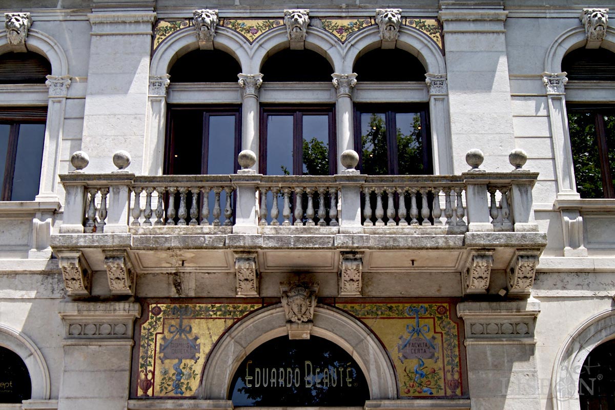 Italian mosaic of the Lambertini House, Avenida da Liberdade, Lisbon