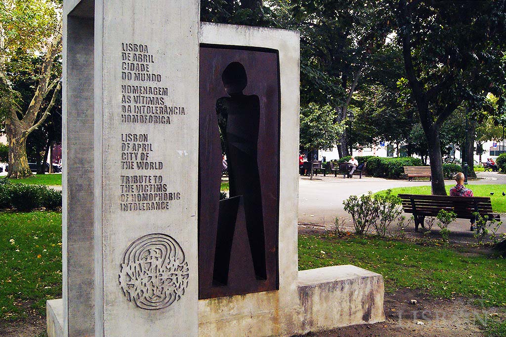Tribute to the Victims of Homophobic Intolerance, Príncipe Real Garden