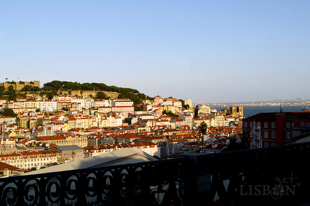 Sunset at the Viewpoint of São Pedro de Alcântara Garden