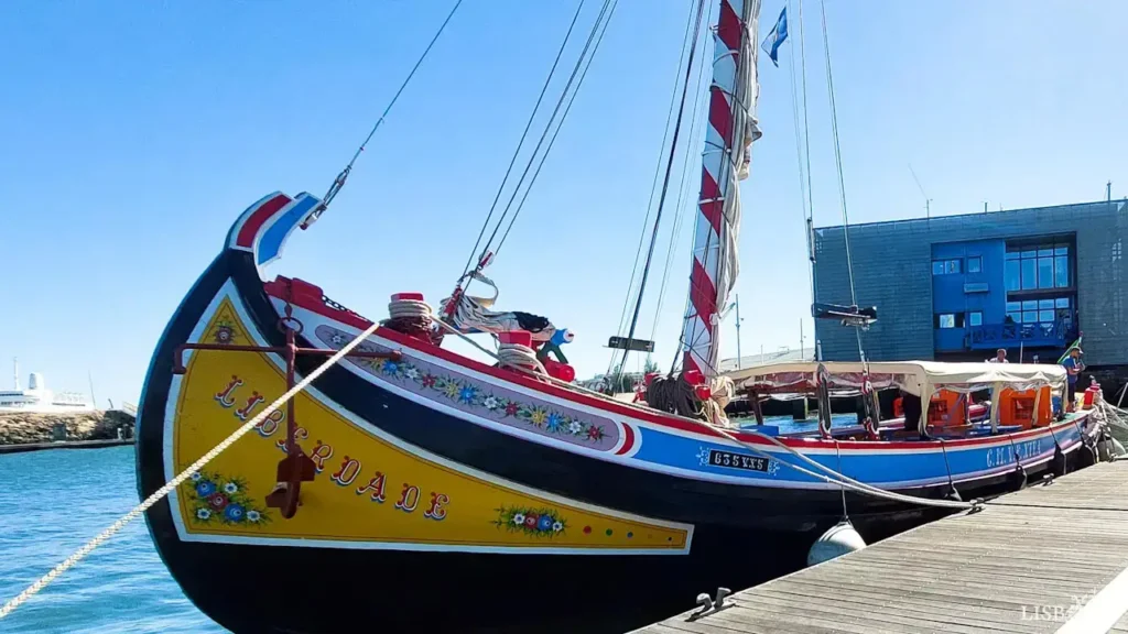 Tours on Traditional Boats of the Tagus Estuary: Varino “Liberdade” at the marina do Parque das Nações, Lisboa