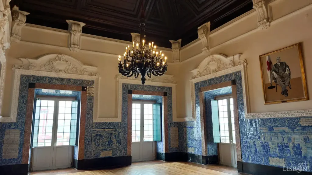 Sala D. João de Castro ou das Tapeçarias
