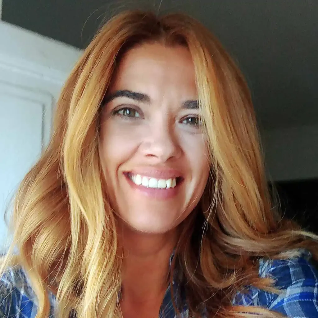 Marisa Filipe, guia especializada e autora de vários percursos de temáticas diferentes.